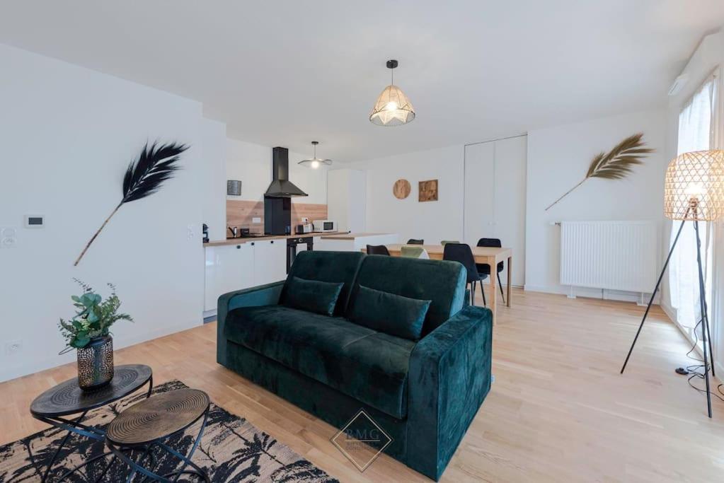 Palladium Appartement Disneyland Bmyguest Serris Exterior foto
